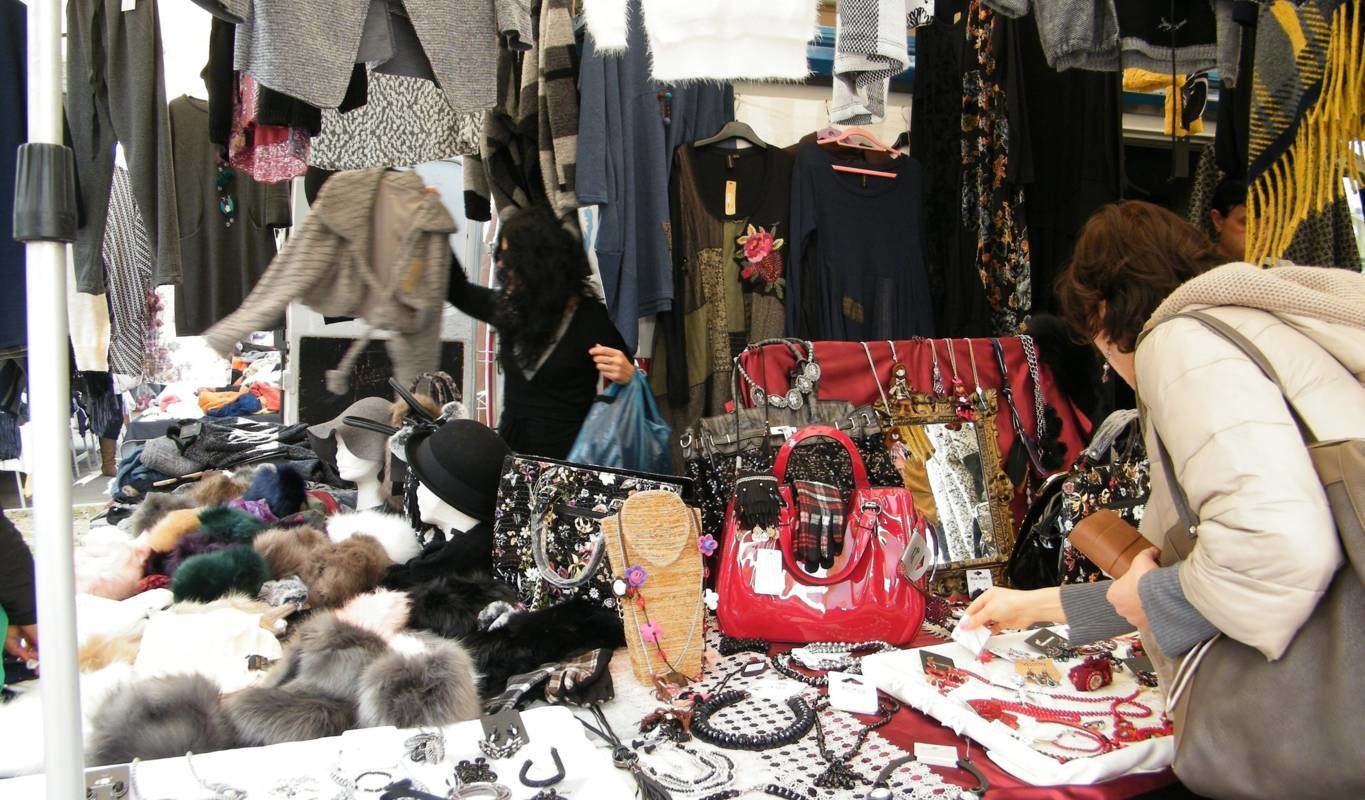 Franca abbigliamento deals